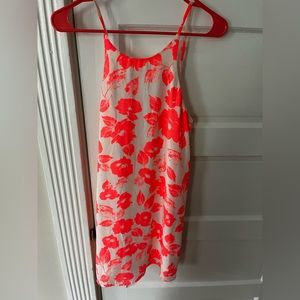 Small dress white with neon pink flowers ! Perfect for summer!!